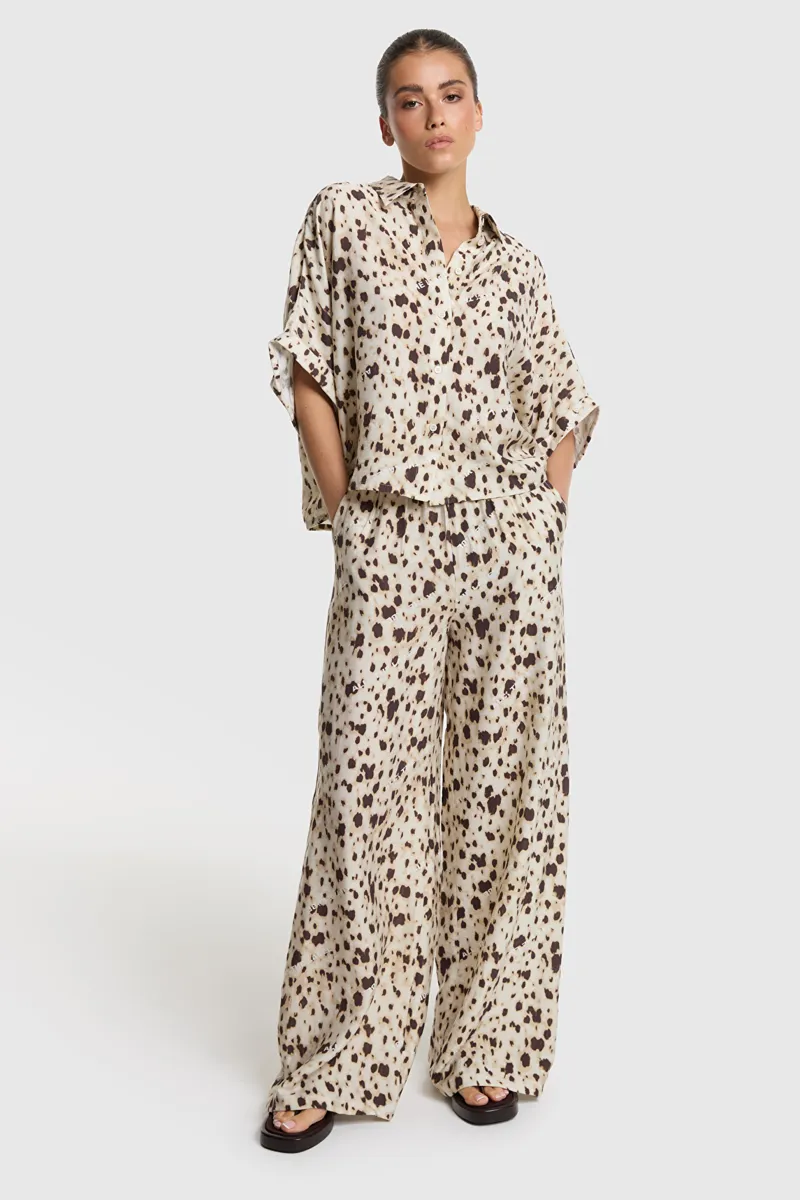 Ladies Woven Animal Wide Leg Pants van ALIX The Label, kleur Animal