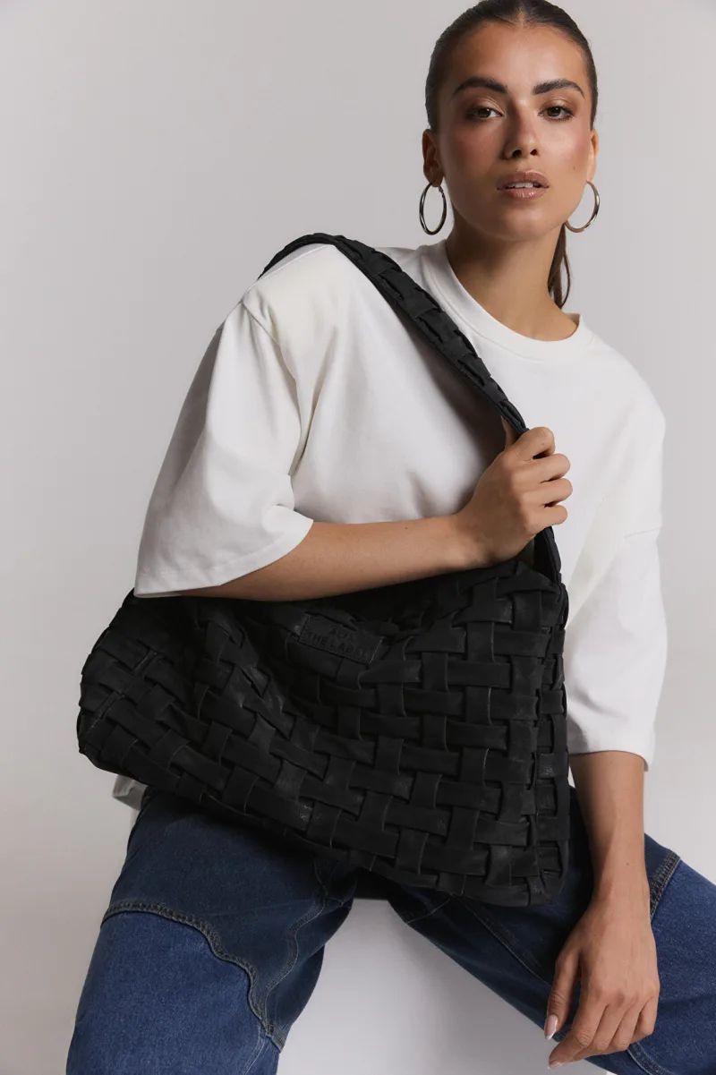 Ladies Woven Big Braided Bag van ALIX The Label, kleur Black