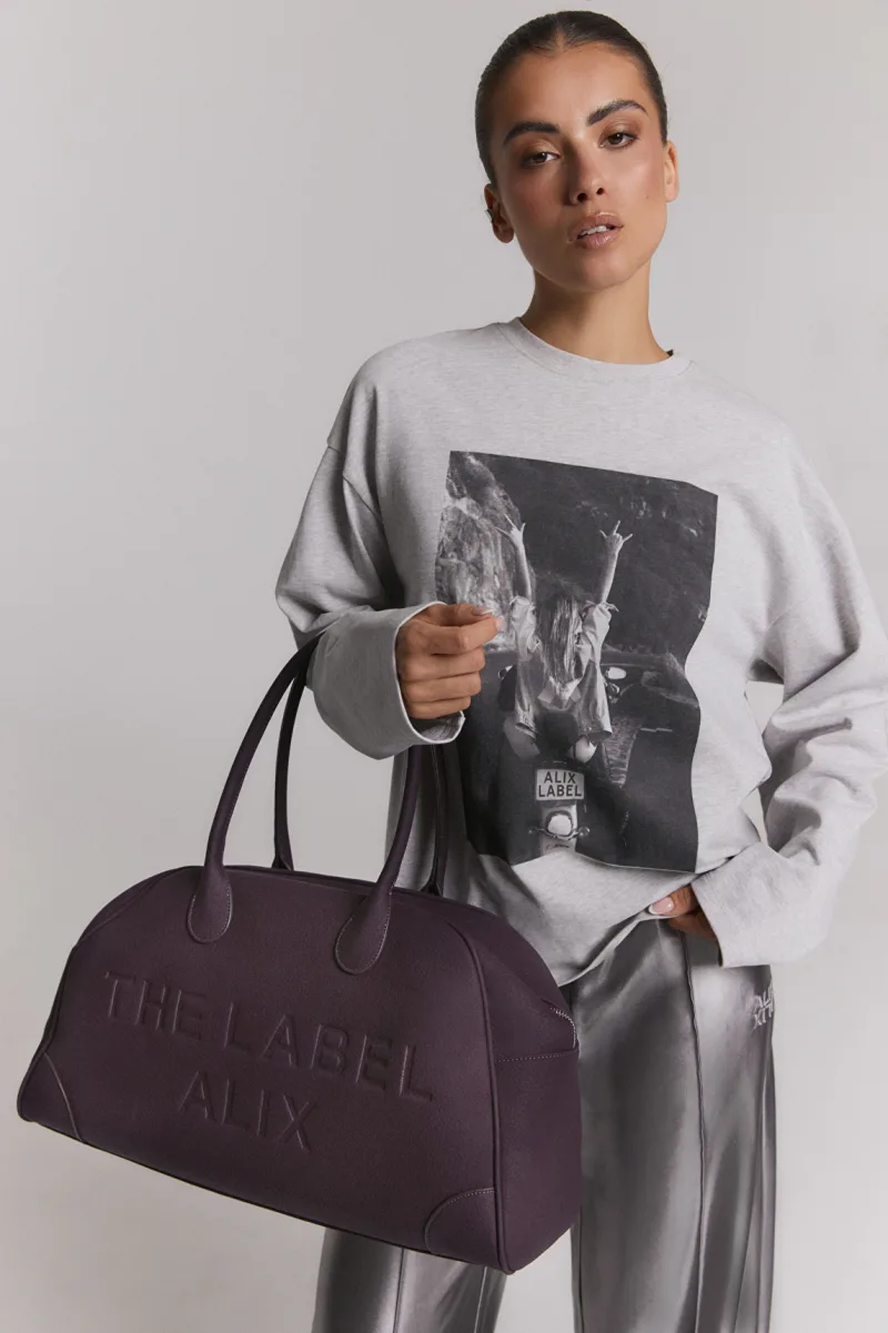 Ladies Woven Faux Leather Bowling Bag van ALIX The Label, kleur Aubergine