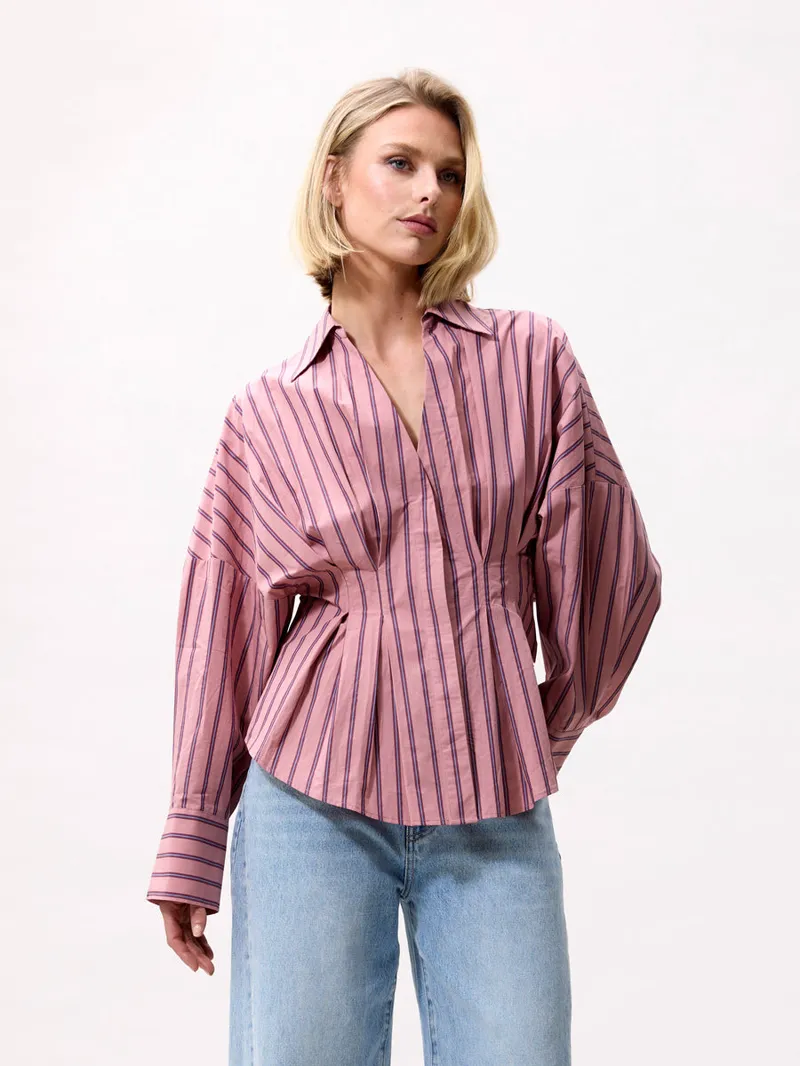 Blouse With Waist Pleats van Catwalk Junkie, kleur Pink Sky
