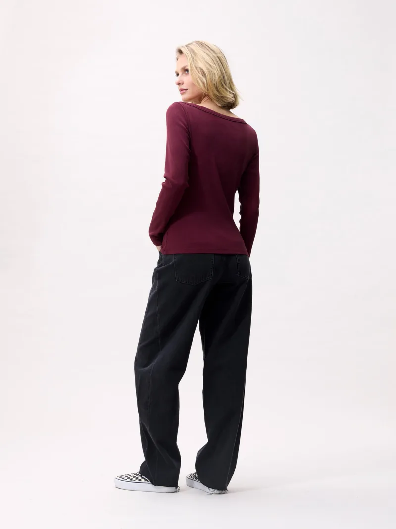 Boatneck Rib Long Sleeve van Catwalk Junkie, kleur Merlot