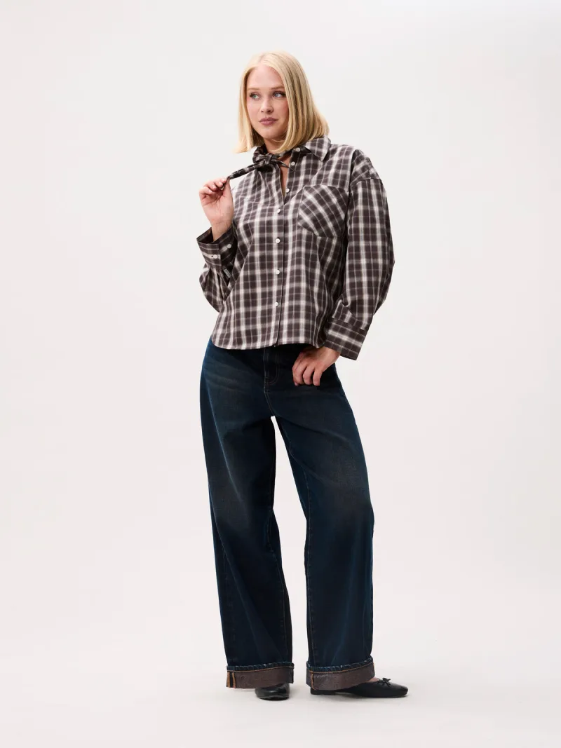 Check Blouse With Triangle Scarf van Catwalk Junkie, kleur Brownie