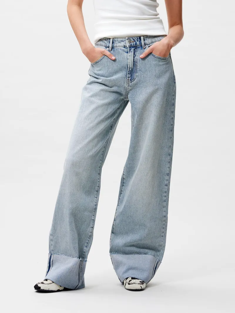 Loose Fit Jeans With Fold van Catwalk Junkie, kleur Light Blue