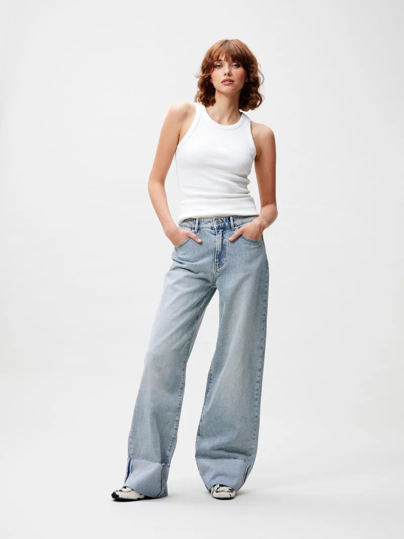Loose Fit Jeans With Fold van Catwalk Junkie, kleur Light Blue