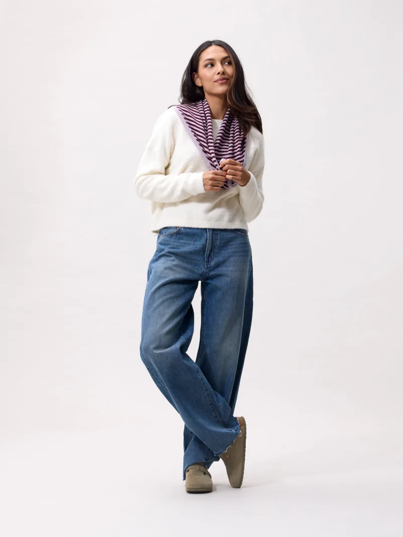 Striped Triangle Scarf van Catwalk Junkie, kleur Lavender Frost