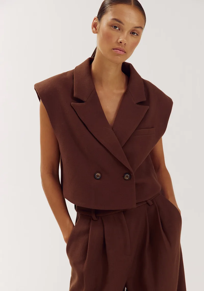 Gilet Esmee van Harper & Yve, kleur Brown