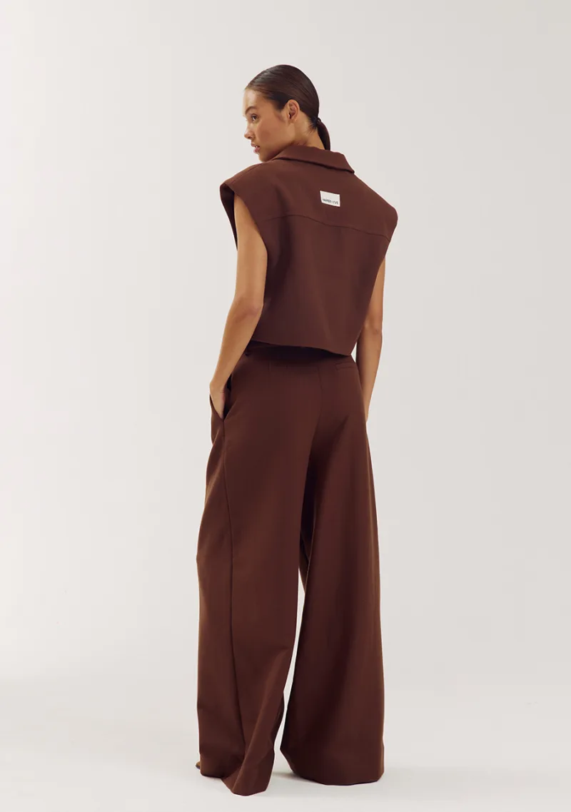 Gilet Esmee van Harper & Yve, kleur Brown