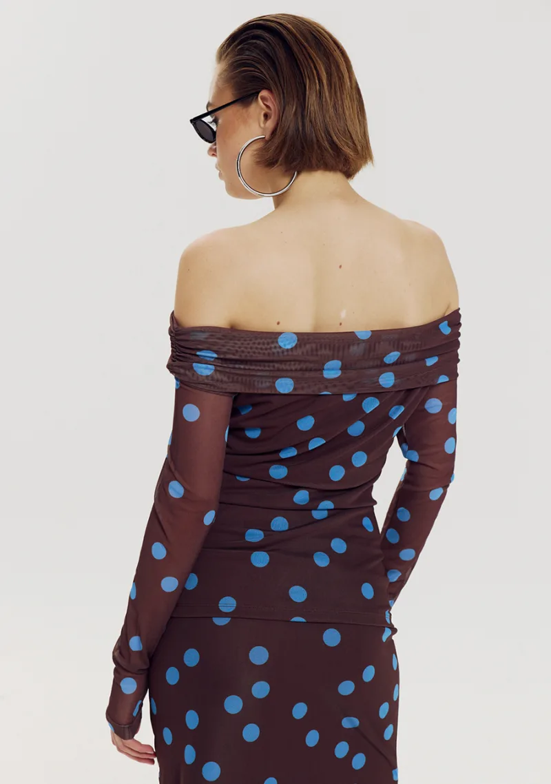 Jenny Off Shoulder Top van Harper & Yve, kleur Blue Polka Dot