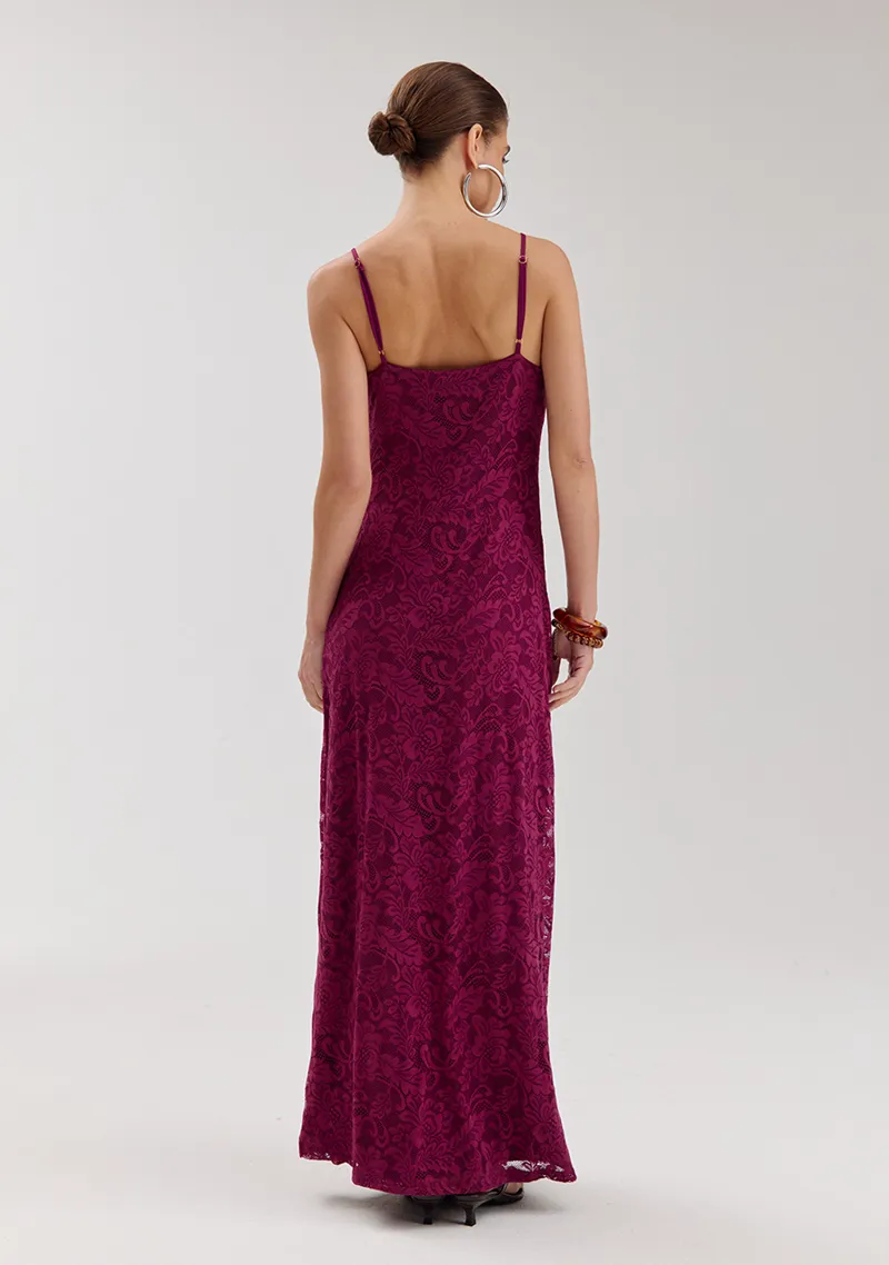 Jurk Vivien van Harper & Yve, kleur Cassis