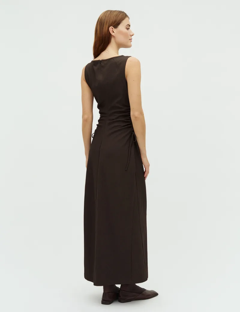 Fayruz-M van MbyM, kleur Dark Brown
