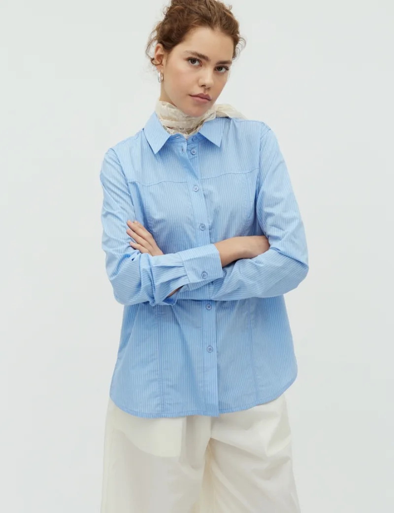 Krestin Linora Stripe Shirt van MbyM, kleur Classic Blue Stripe