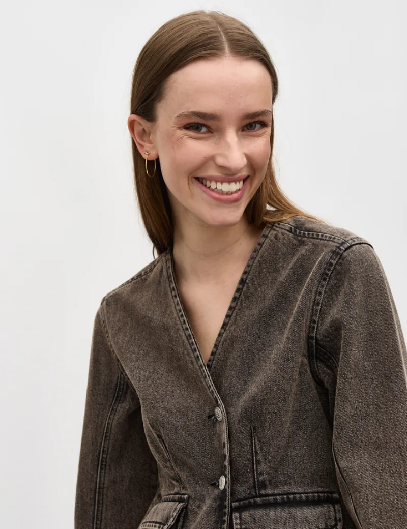 Liandra Jacket van MbyM, kleur Chocolate Martini