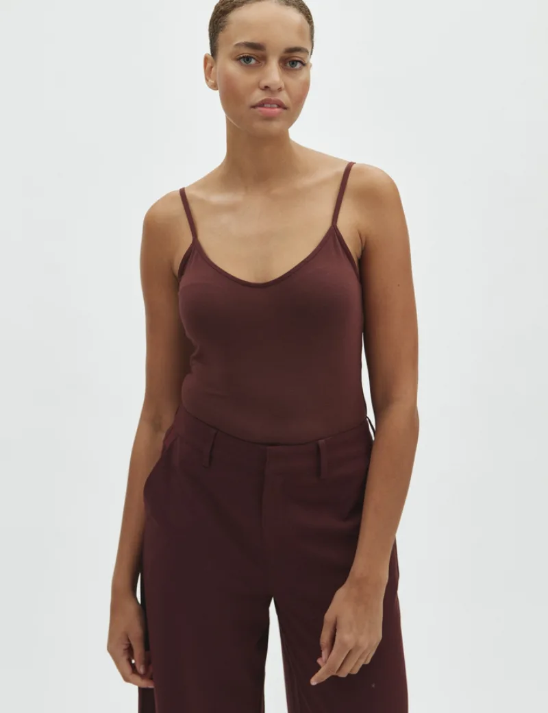 Manila Top van MbyM, kleur Maroon Noir