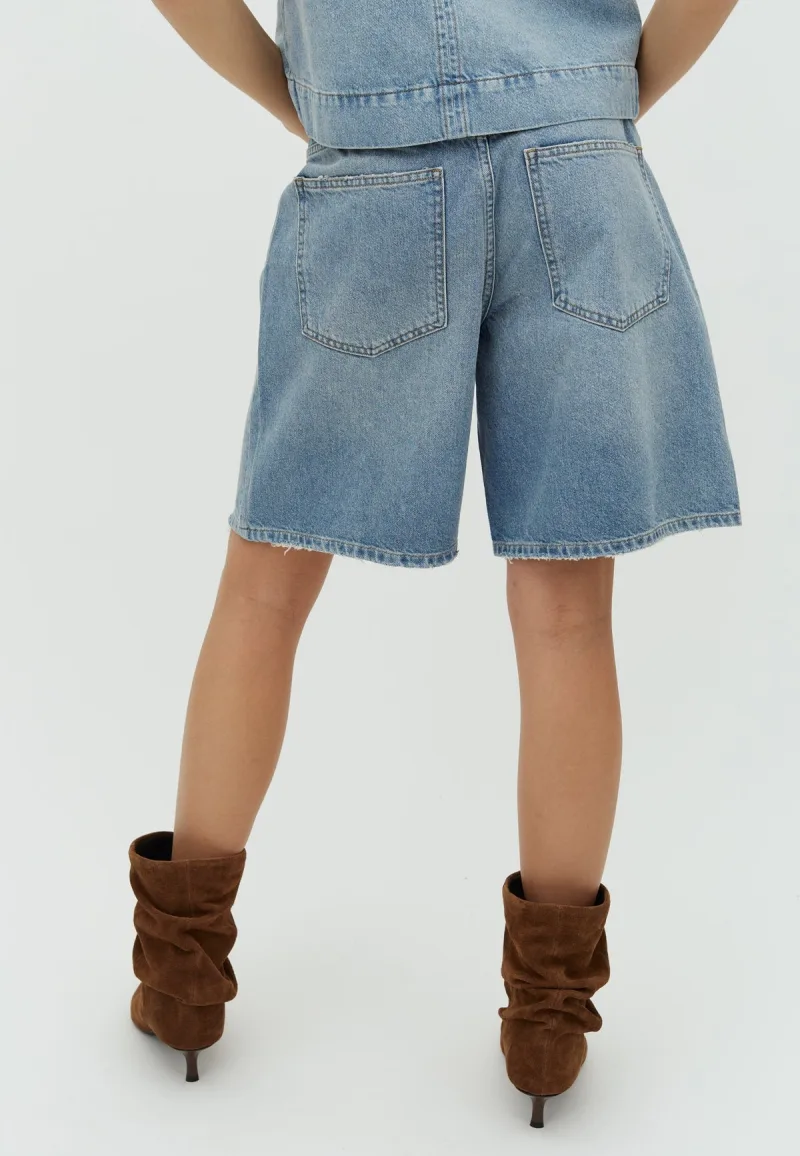 Talina-M Short van MbyM, kleur Light Blue Brushing