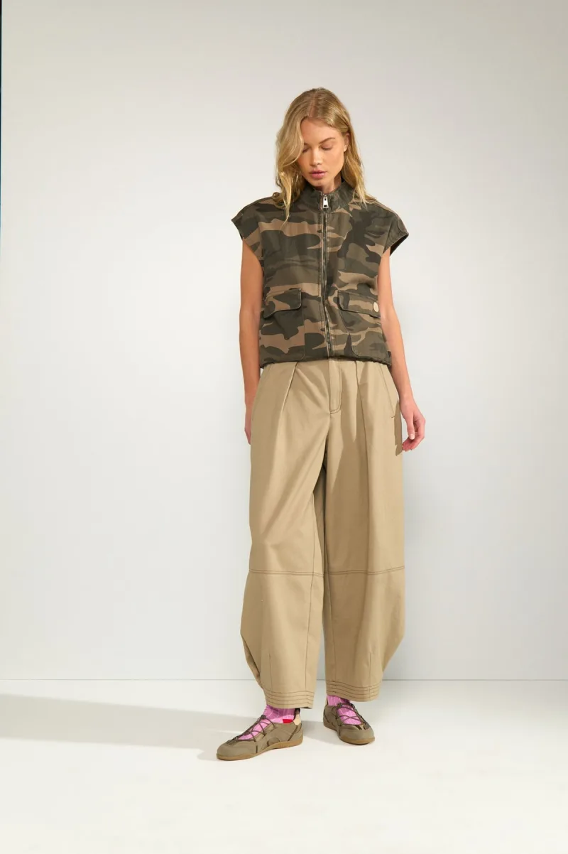 Nukatti Barrel Pants van Nümph, kleur Silv Er Mink