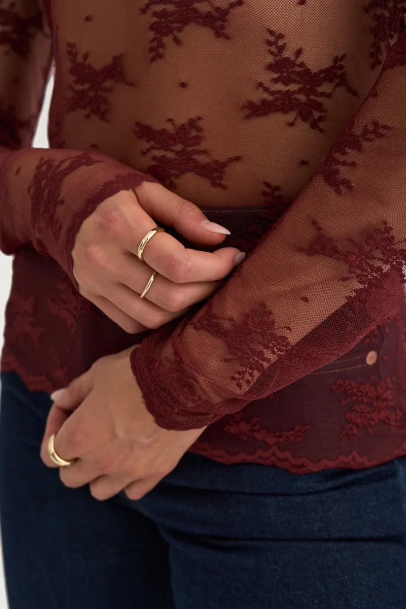 Nunatalia Blouse van Nümph, kleur Syrah