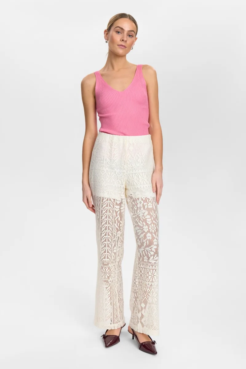 Nuwicky Pants van Nümph, kleur Cloud Dancer