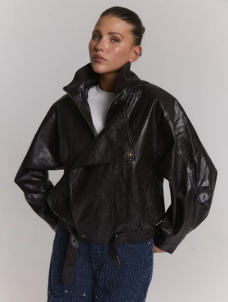 Lee Jacket van Refined Department, kleur Choc Brown