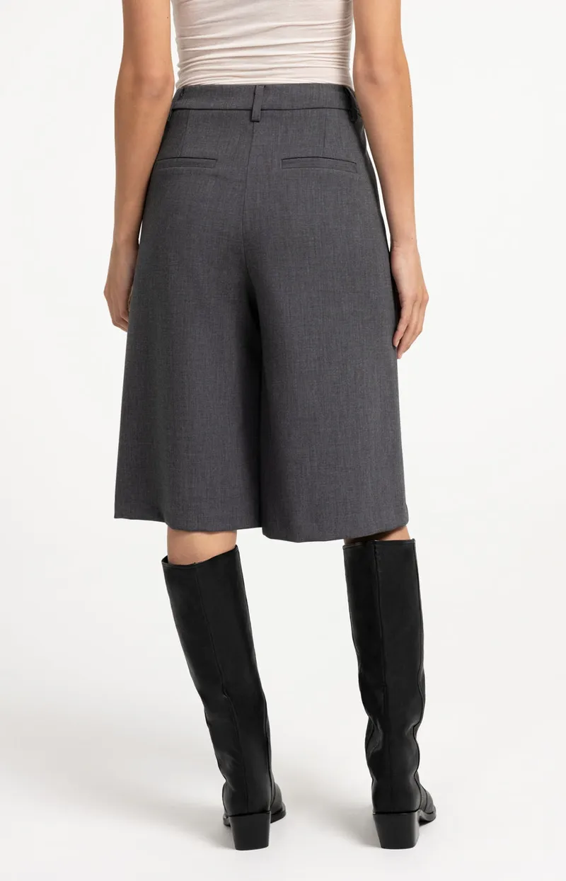 Lange Bermudashort van YAYA, kleur Anthracite Melange